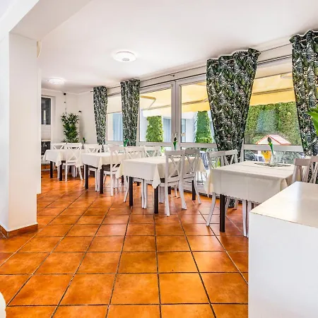 Orion Homestay Dziwnow